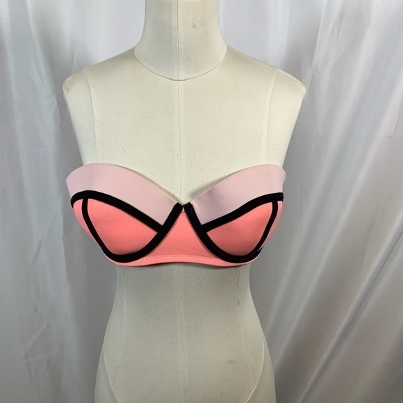 PINK Bikini Top - Picture 1 of 3